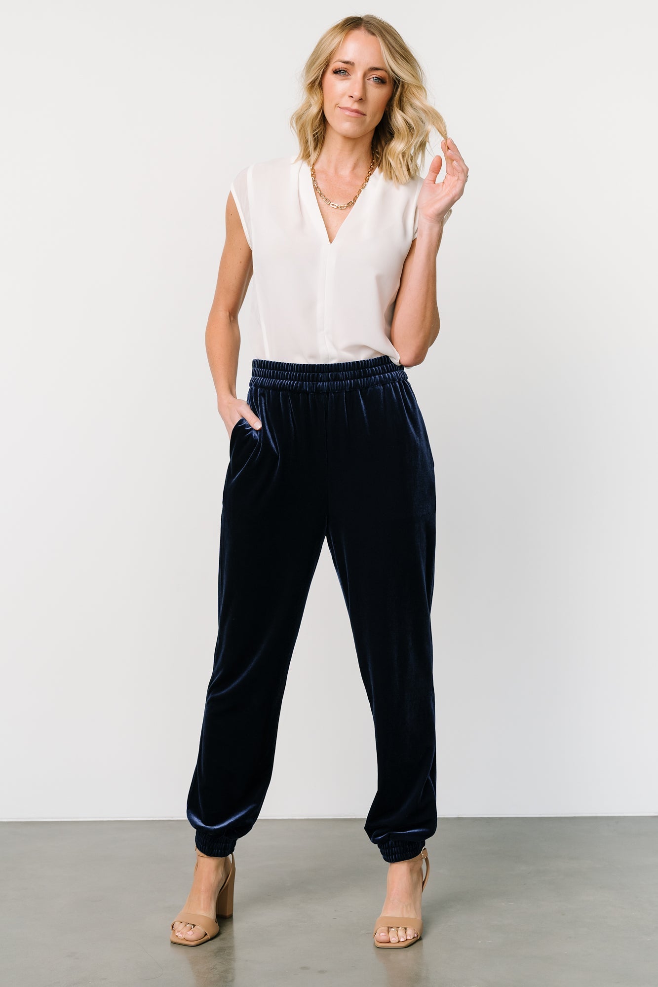 Velvet Jogger Pants with Elastic Waistband & Hidden Pockets | Archie