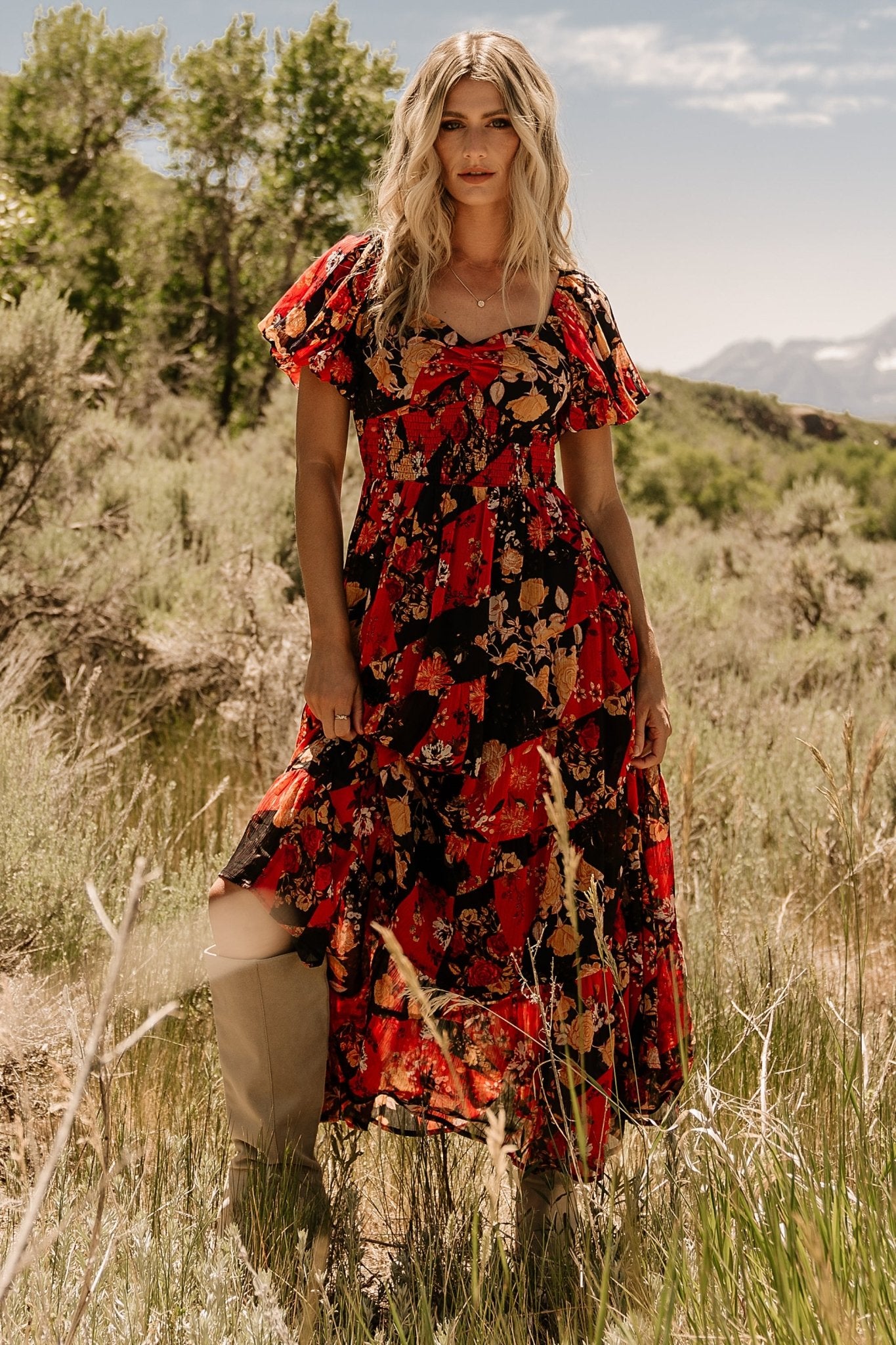 Black & Red Floral Maxi Dress with Puff Sleeves & Pockets | Suzy