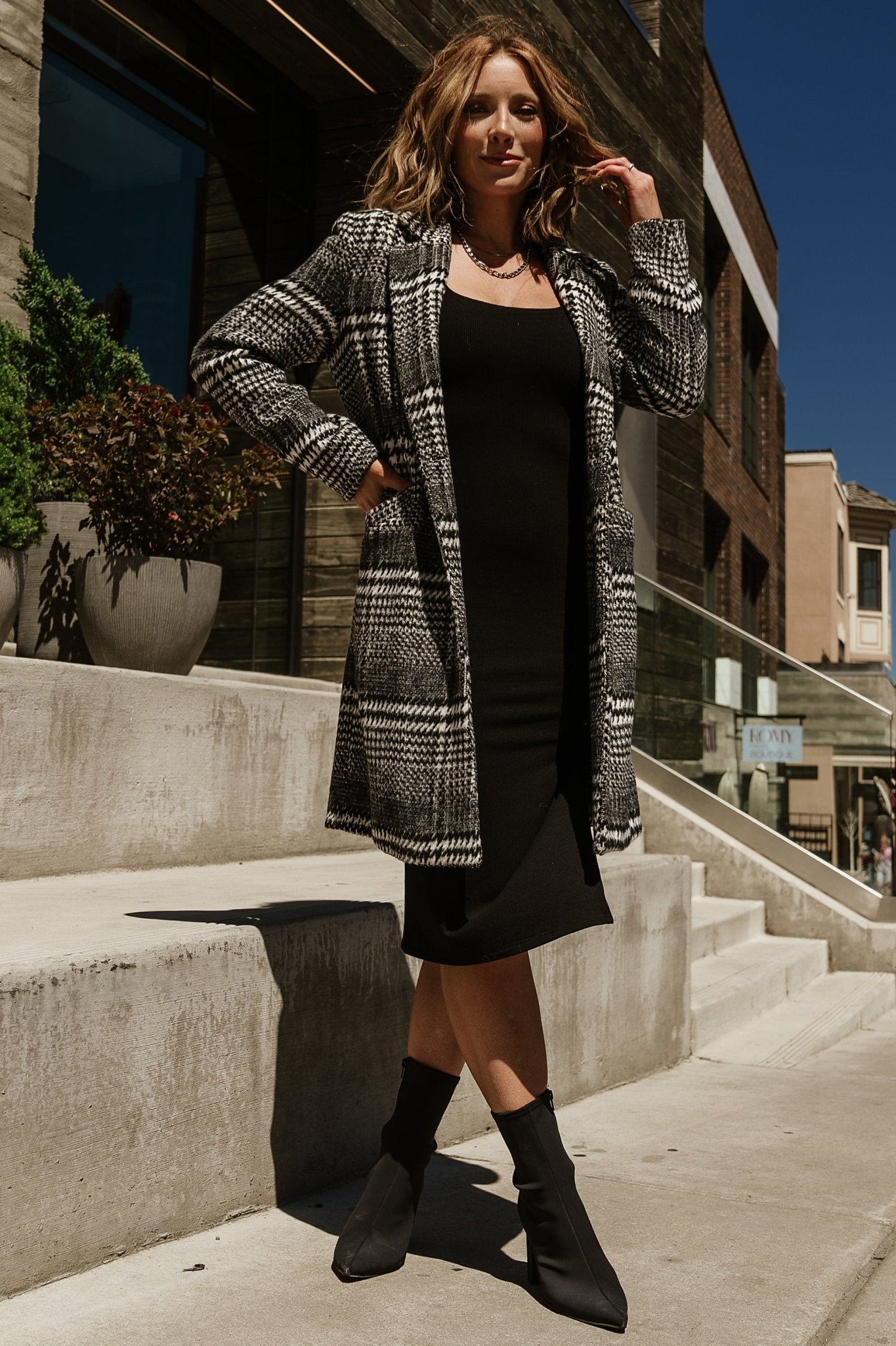 Black & Off White Houndstooth Coat with Notch Lapel | Townley