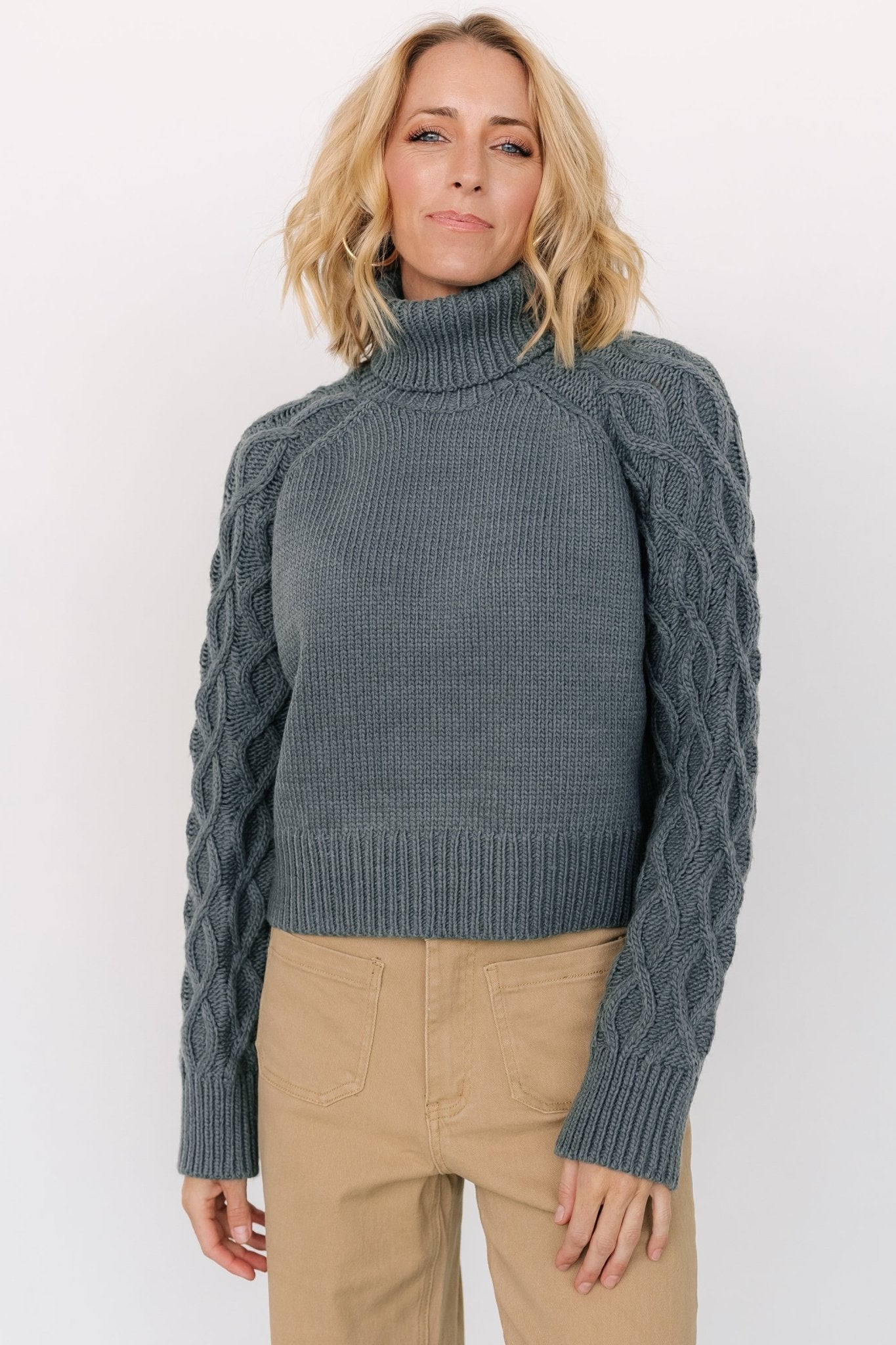 Winter Green Cable Knit Turtleneck Sweater | Vonn