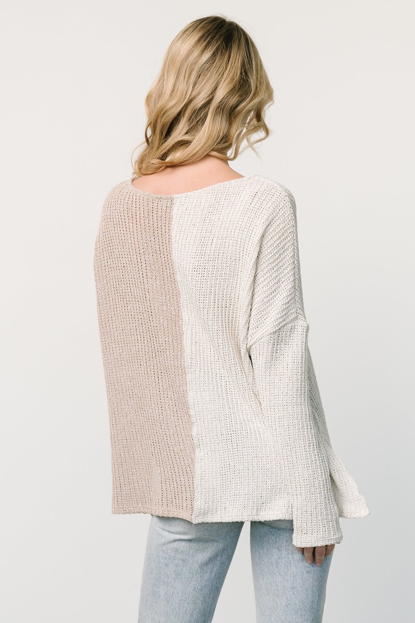 Loose Knit Sweater Top for Women | Natural & Sand Colors | Castelo