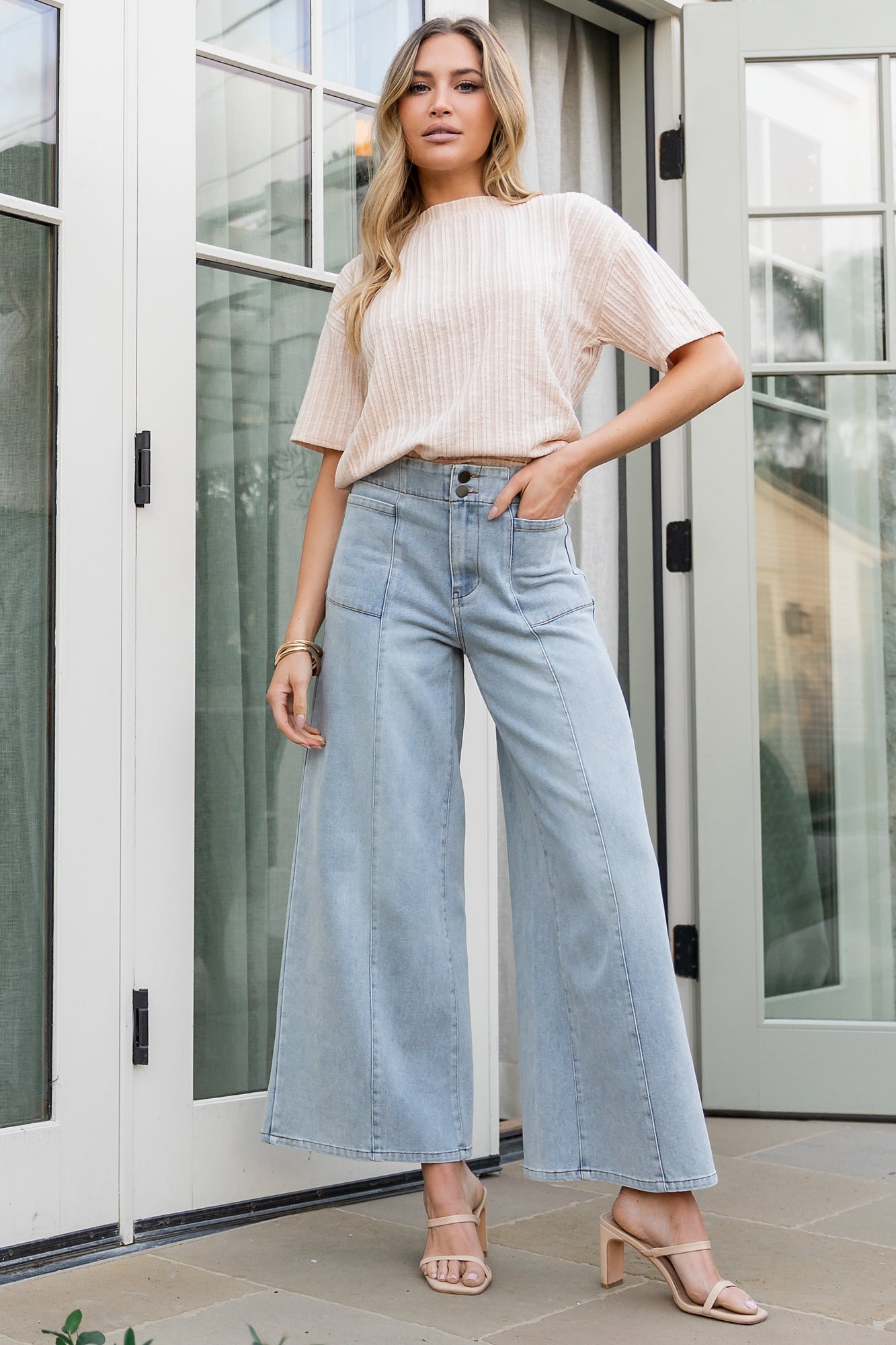 Mid Rise Wide Leg Jeans for Women | Light Wash & Stretch | Emmi