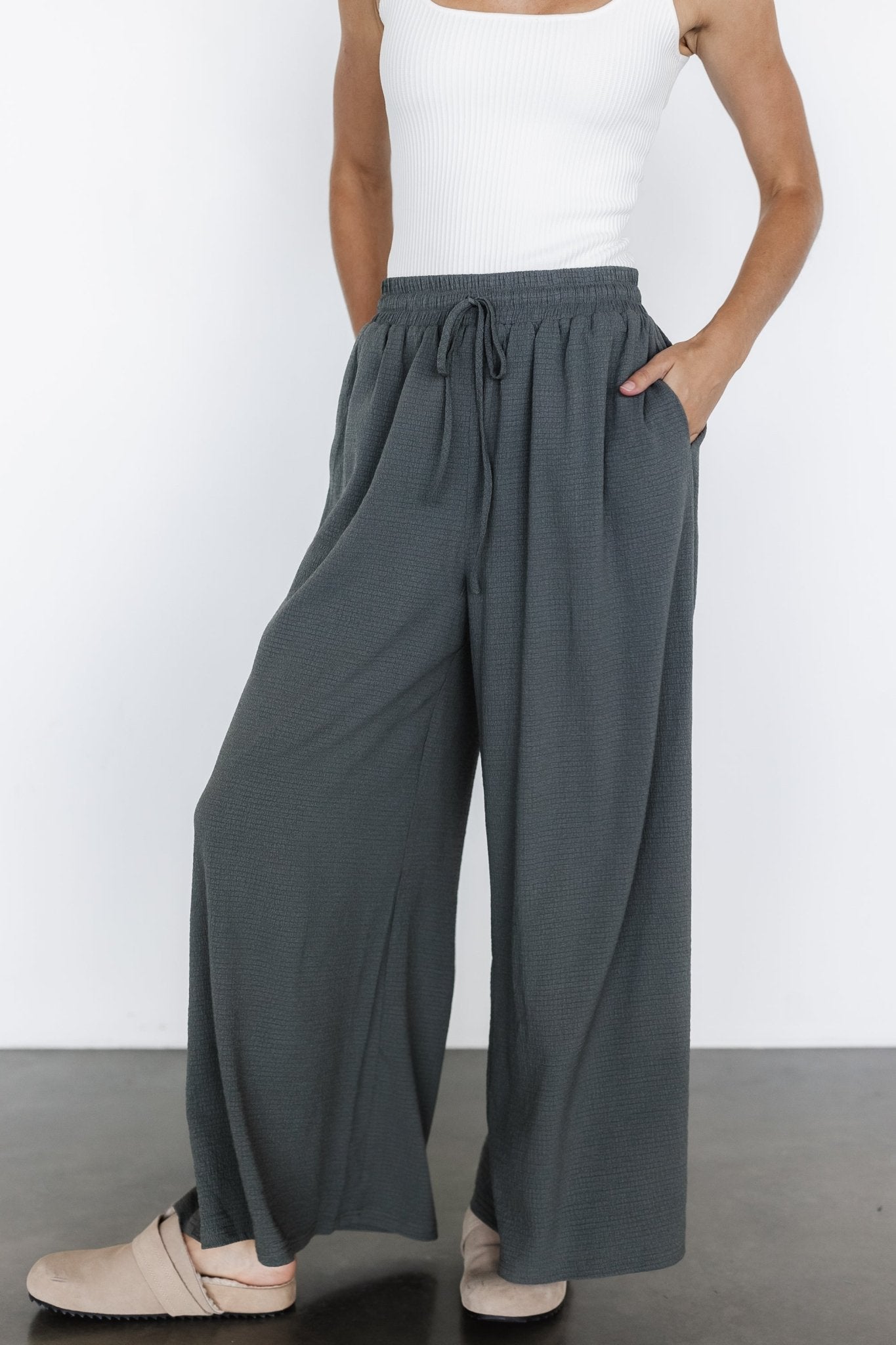 Wide-Leg Olive Pants for Travel & Work | Florence Textured