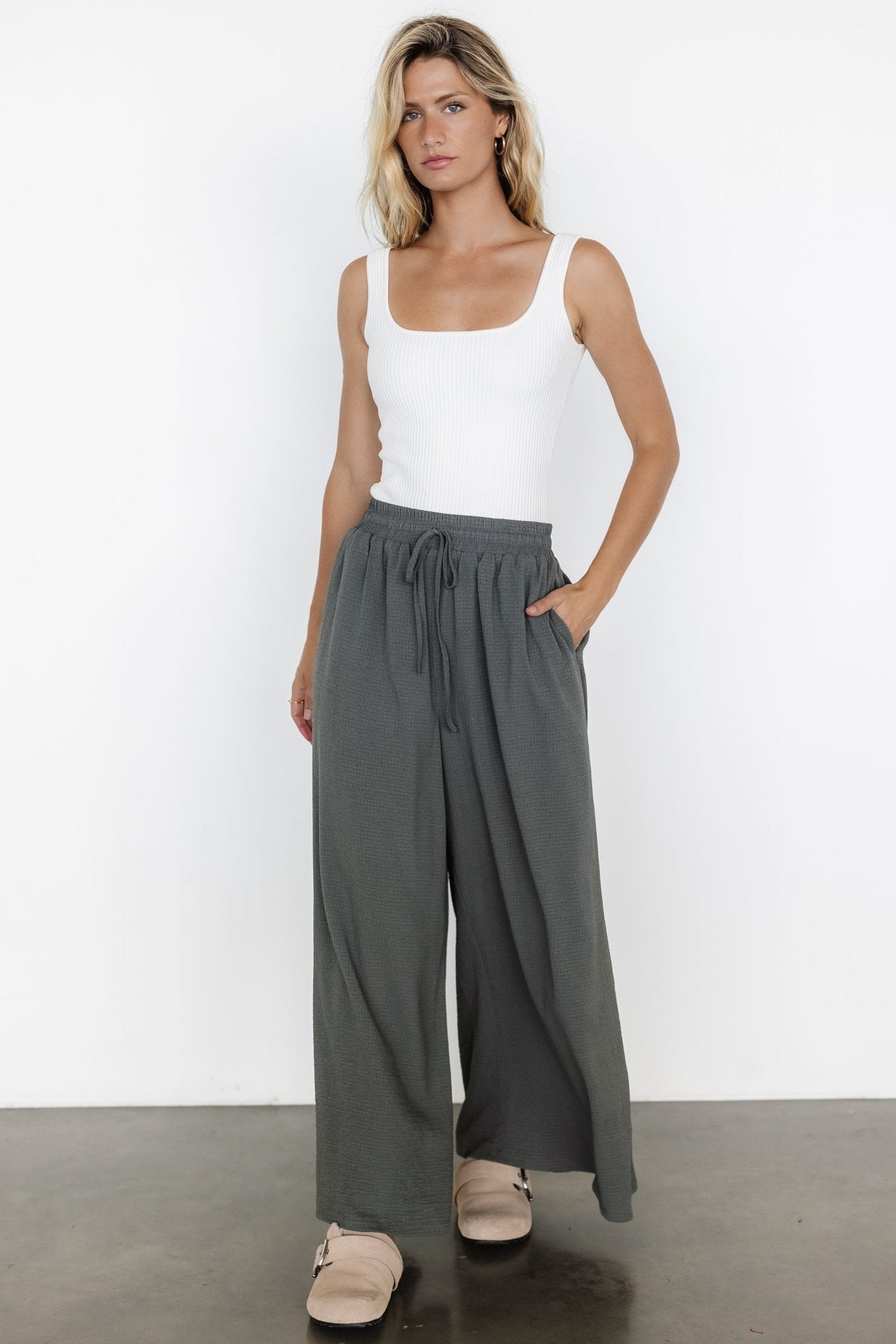 Wide-Leg Olive Pants for Travel & Work | Florence Textured