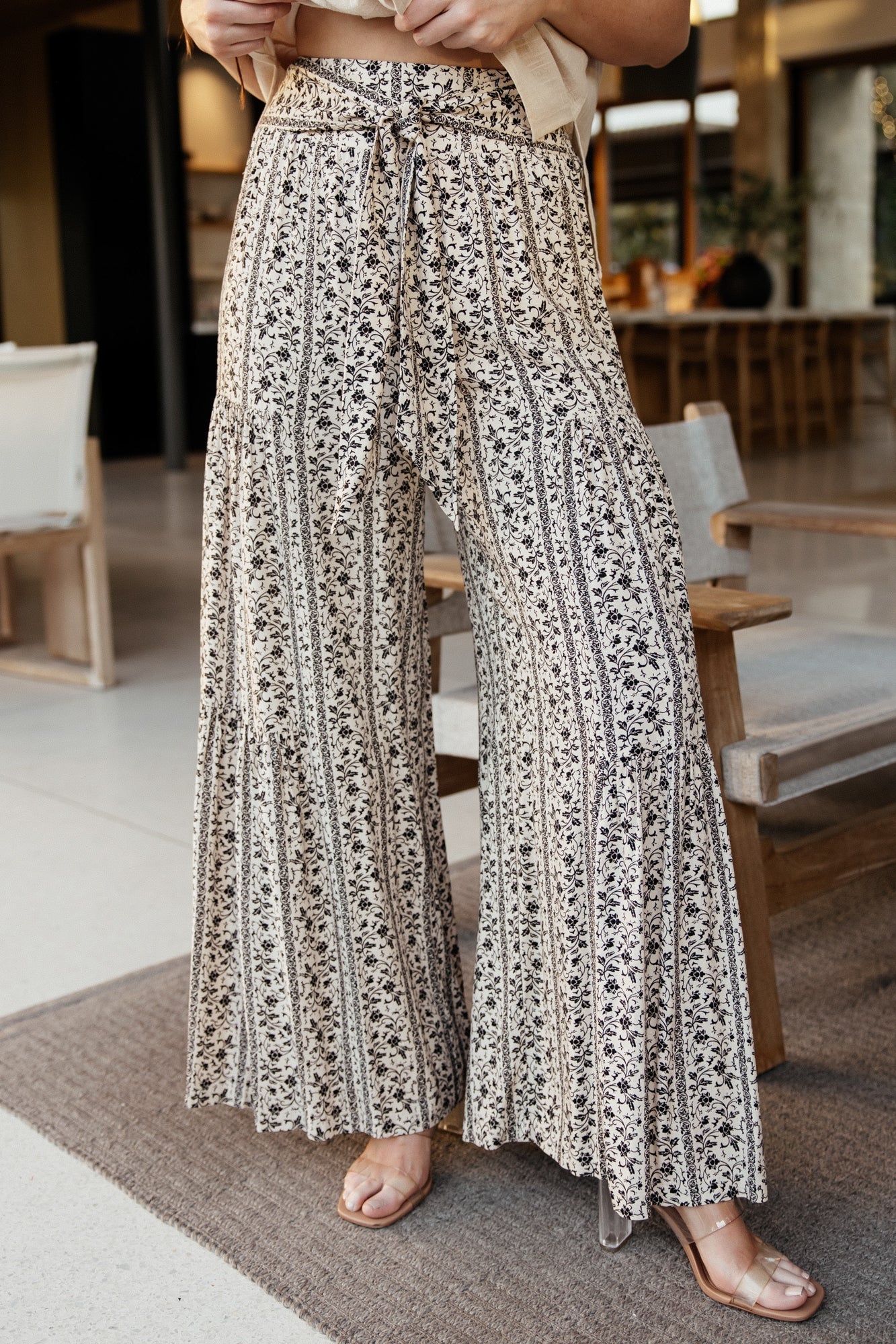Lightweight Floral Rayon Pants for Summer | Izmir Sand & Black