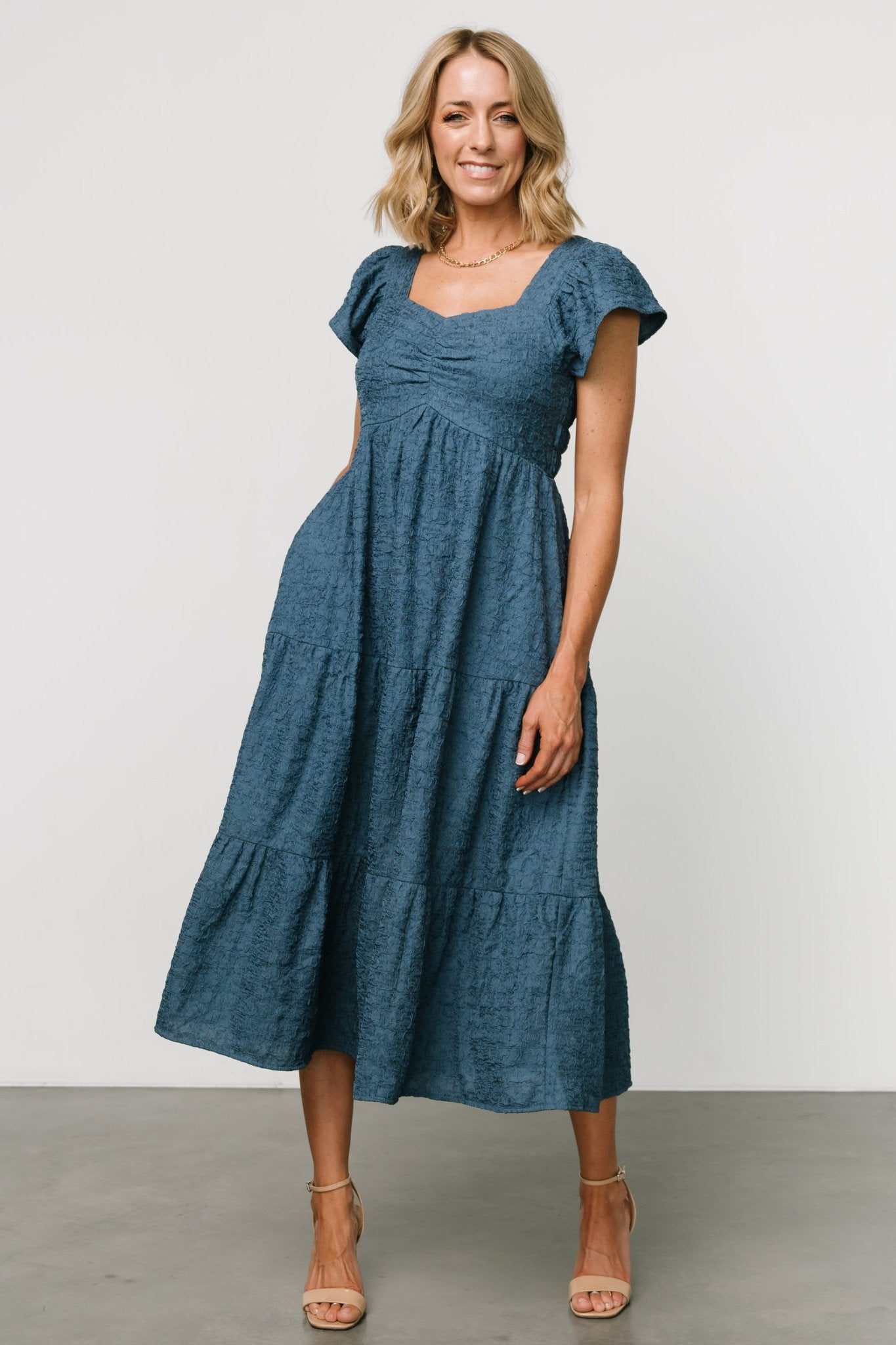 Blue Midi Dress with Sweetheart Neckline & Hidden Pockets | Kesler