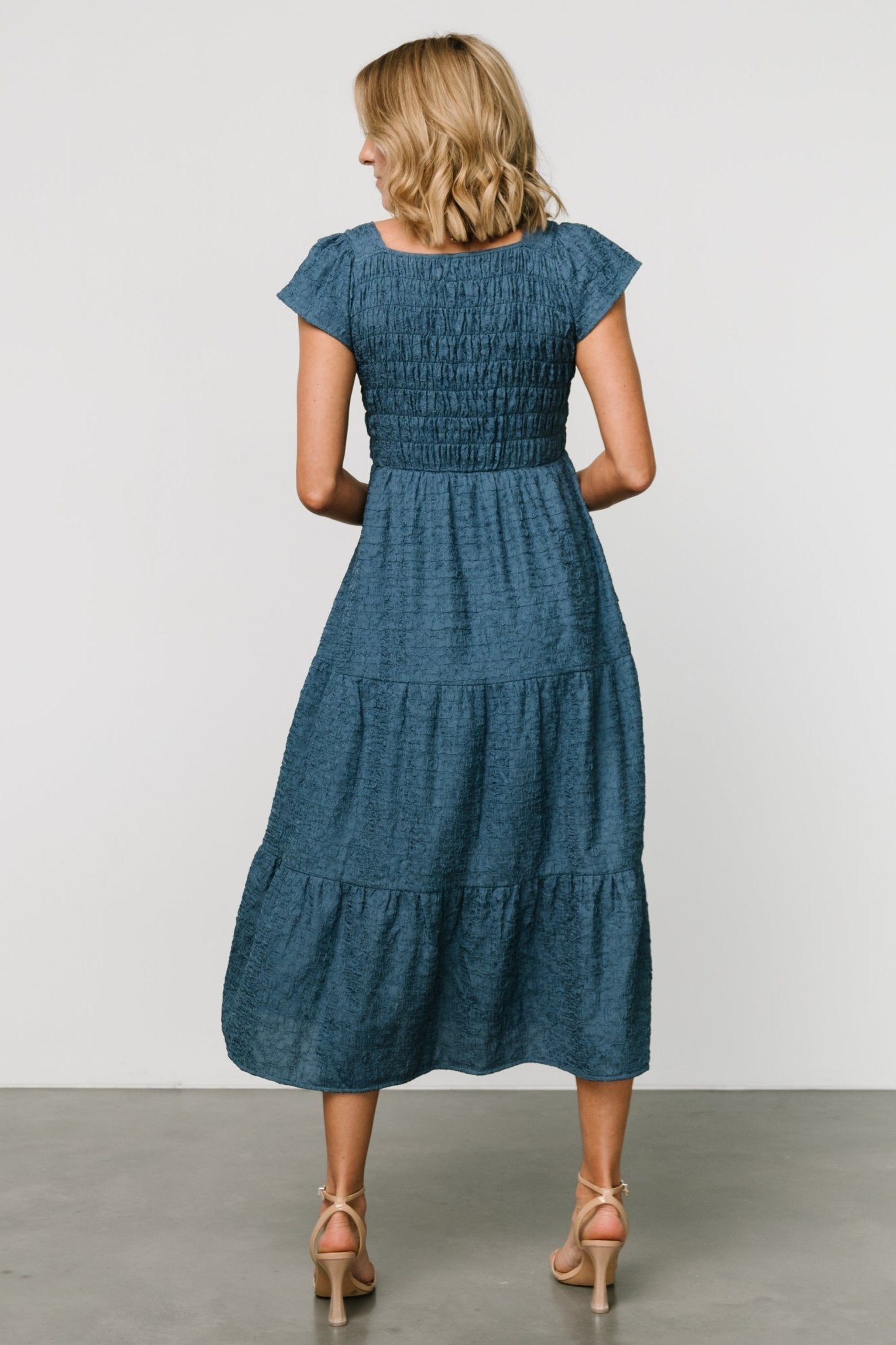 Blue Midi Dress with Sweetheart Neckline & Hidden Pockets | Kesler