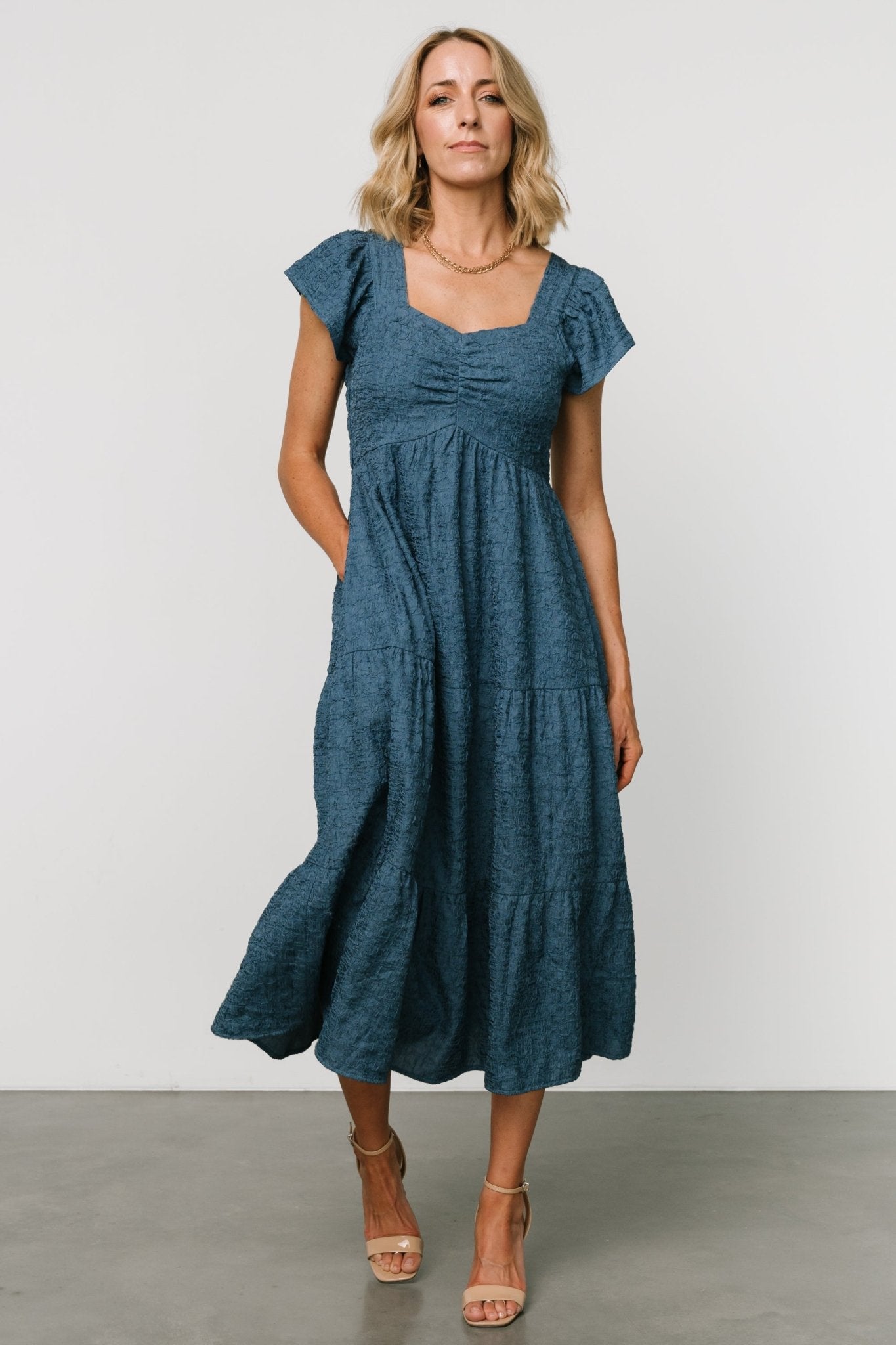 Blue Midi Dress with Sweetheart Neckline & Hidden Pockets | Kesler