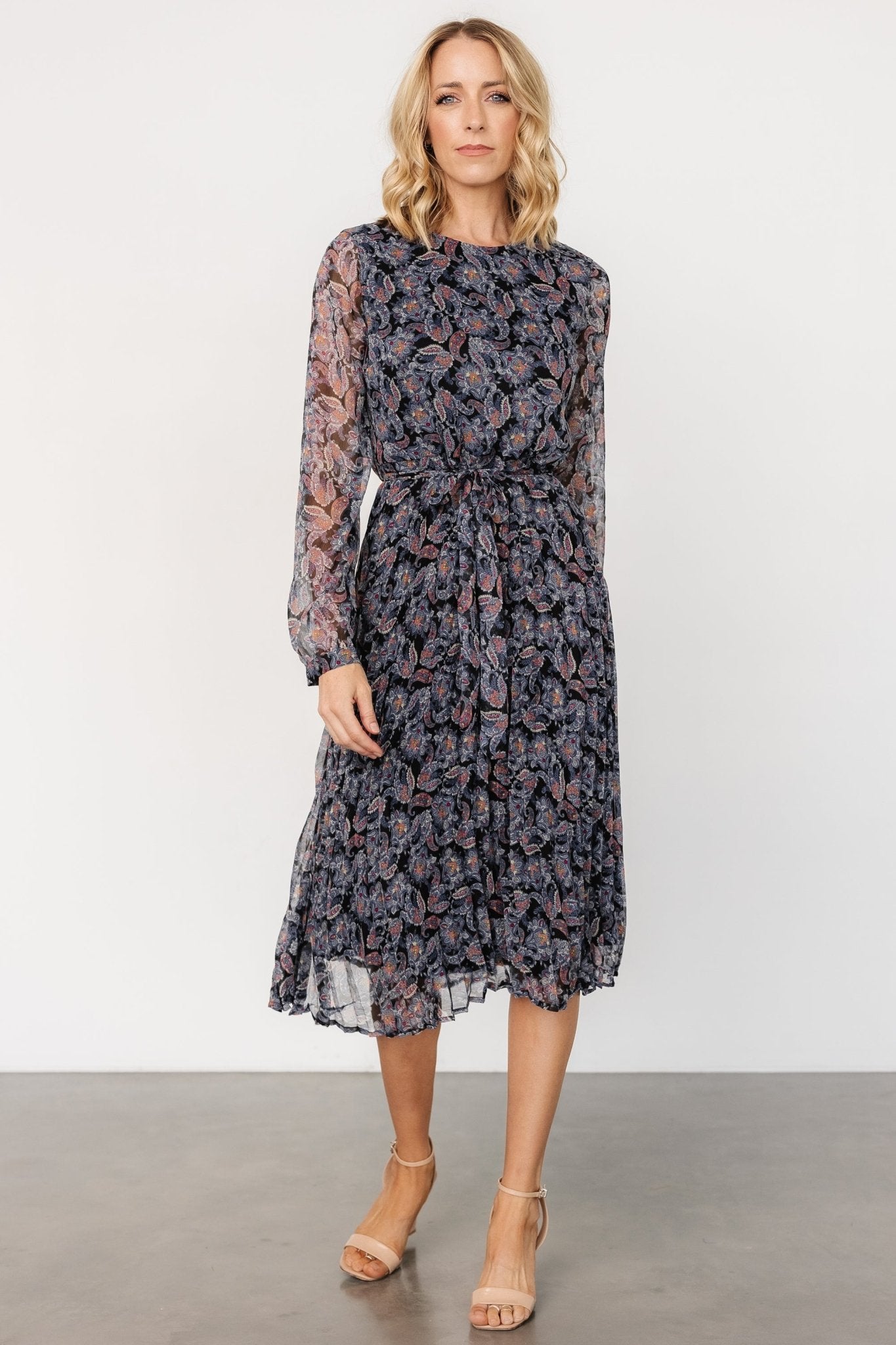 Black Paisley Print Midi Dress with Keyhole Back | Laurie