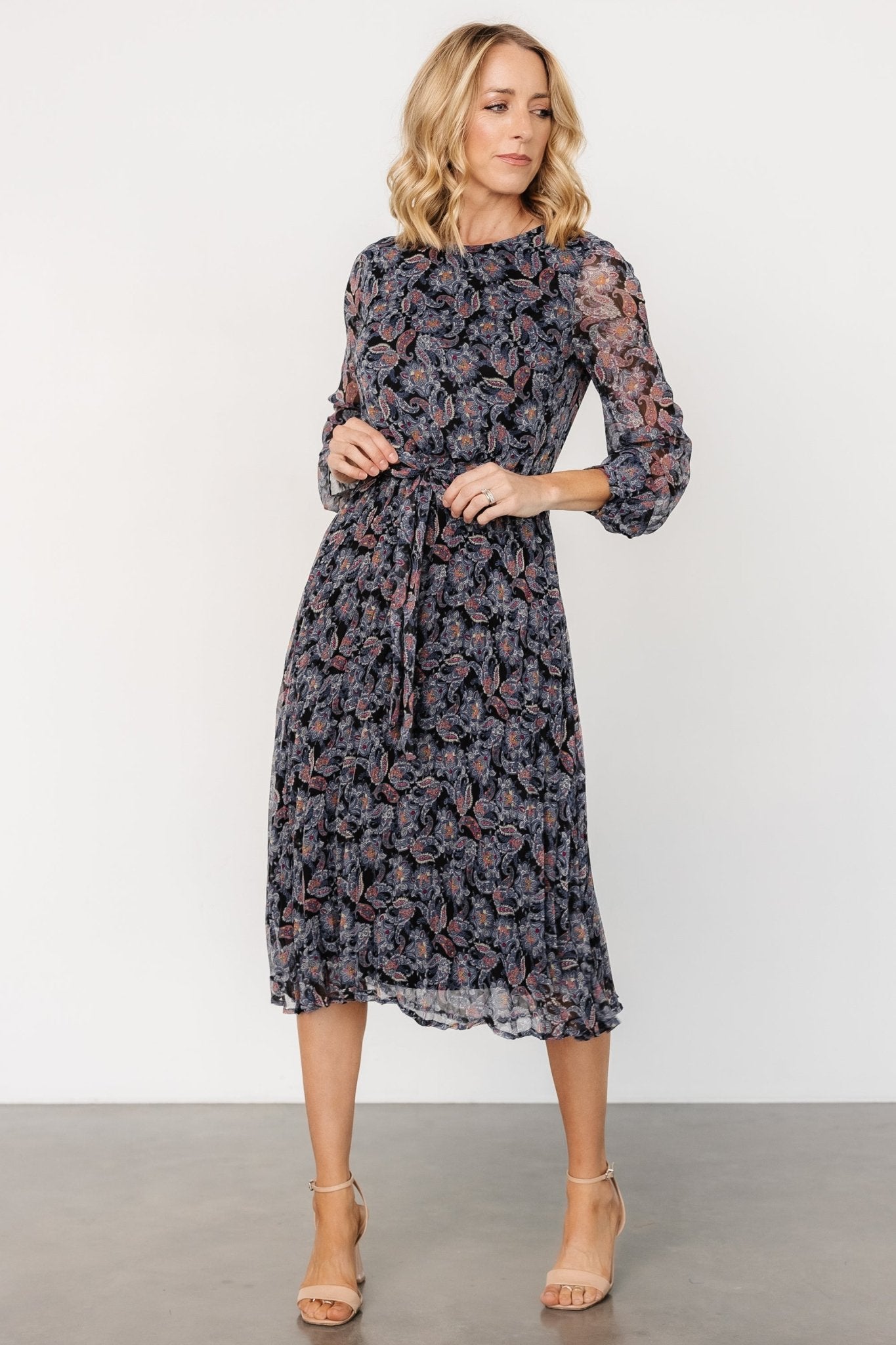 Black Paisley Print Midi Dress with Keyhole Back | Laurie