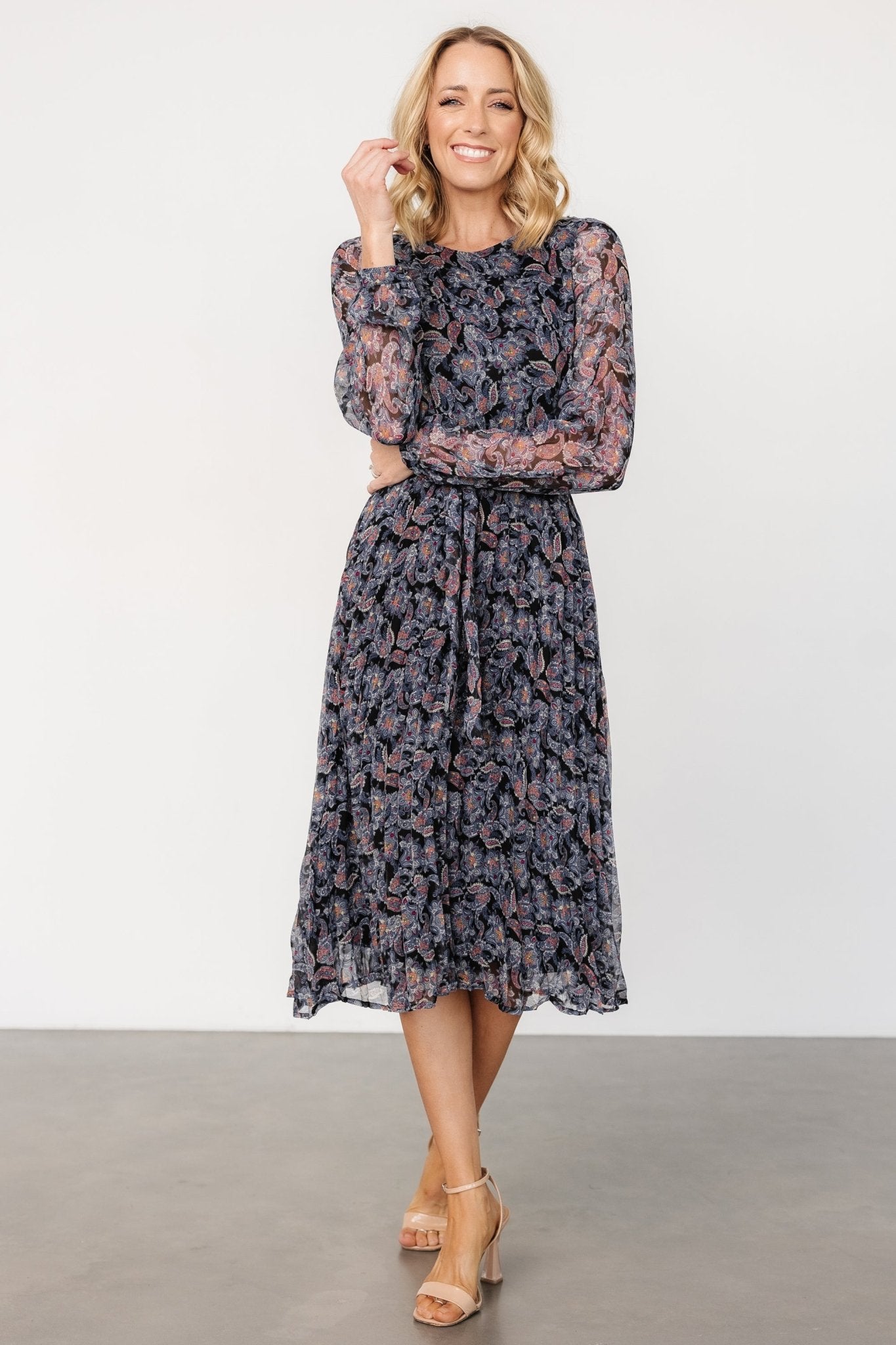 Black Paisley Print Midi Dress with Keyhole Back | Laurie